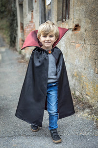 Great Pretenders Vampire Cape