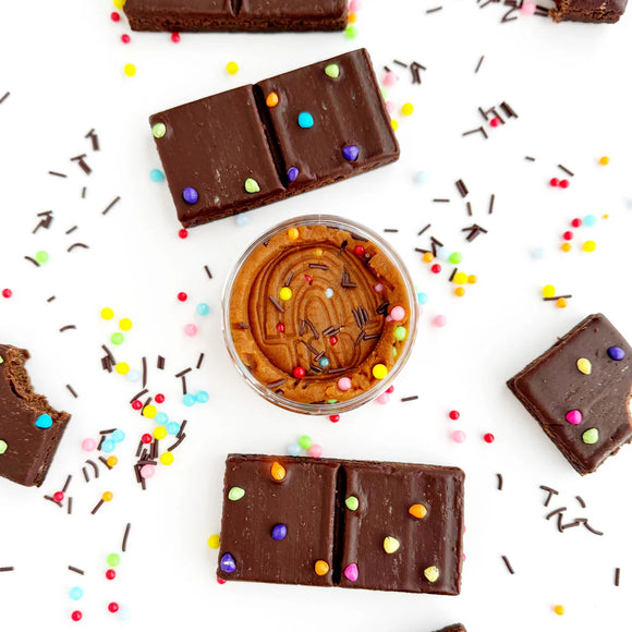 Earth Grown KidDough: 4oz Cup - Sprinkle Brownie